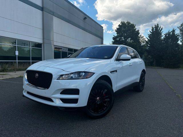 2019 Jaguar F-Pace 25t Prestige AWD photo