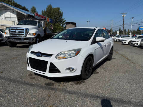 2015 Ford Focus SE FWD photo