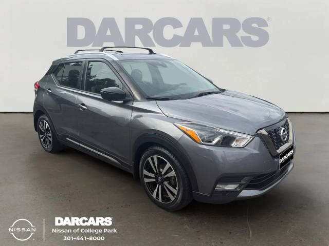2020 Nissan Kicks SR FWD photo