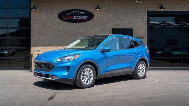2020 Ford Escape SE FWD photo