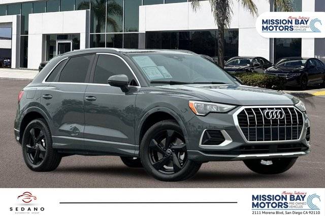 2020 Audi Q3 Premium AWD photo