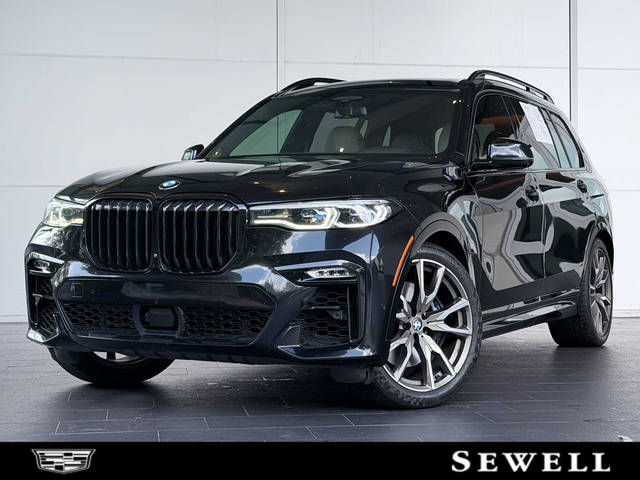 2020 BMW X7 M50i AWD photo