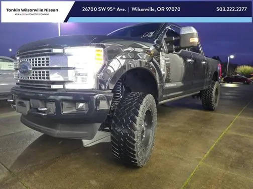 2017 Ford F-350 Super Duty Platinum 4WD photo