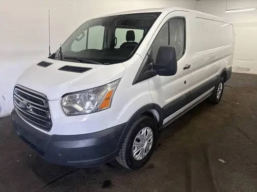 2018 Ford Transit Van RWD photo
