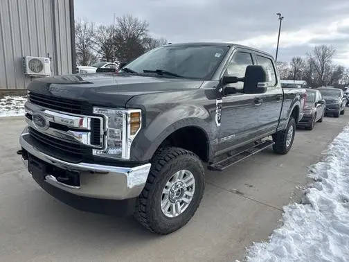 2019 Ford F-250 Super Duty XLT 4WD photo