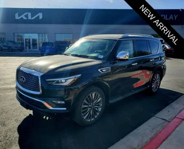 2020 Infiniti QX80 LUXE RWD photo