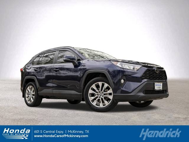 2020 Toyota RAV4 XLE Premium FWD photo