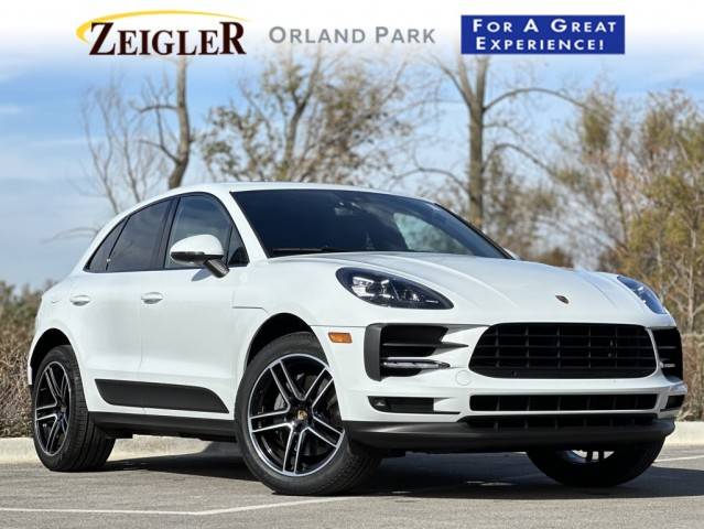 2020 Porsche Macan S AWD photo