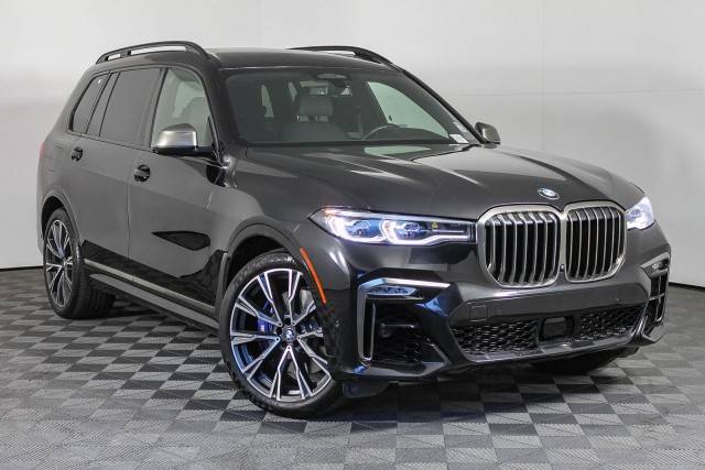 2020 BMW X7 M50i AWD photo