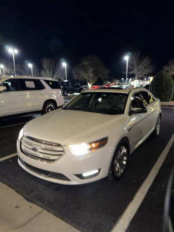 2019 Ford Taurus Limited FWD photo