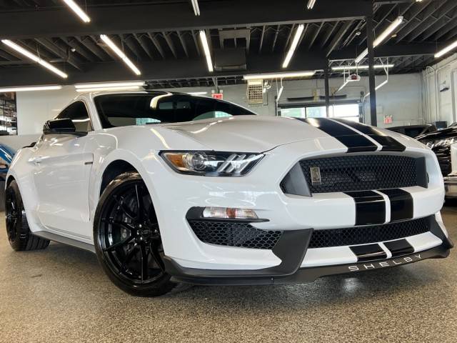 2020 Ford Mustang Shelby GT350 RWD photo