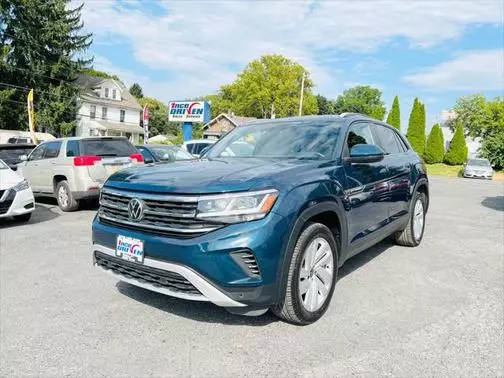 2020 Volkswagen Atlas Cross Sport 3.6L V6 SE w/Technology R-Line AWD photo