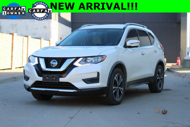 2020 Nissan Rogue SV FWD photo