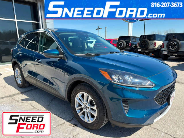 2020 Ford Escape SE FWD photo