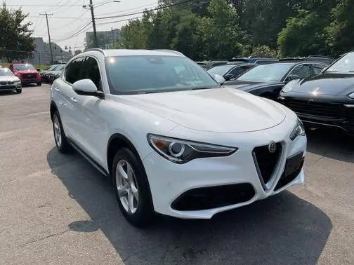 2020 Alfa Romeo Stelvio AWD photo