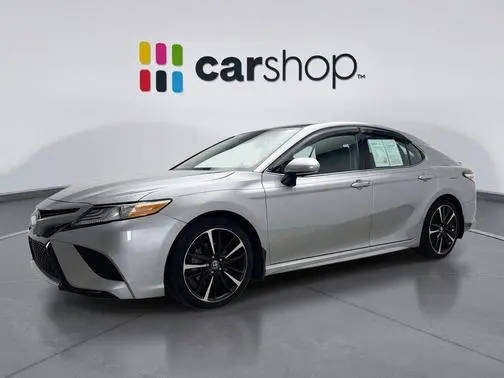 2020 Toyota Camry XSE FWD photo