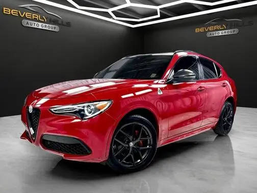 2020 Alfa Romeo Stelvio Ti AWD photo