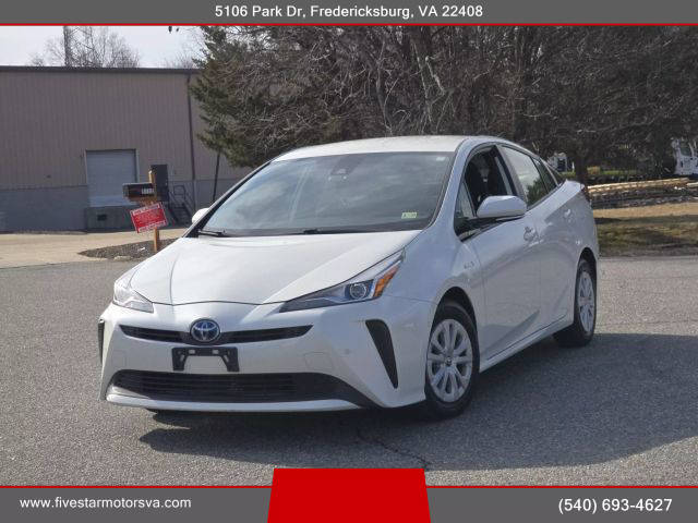 2020 Toyota Prius LE FWD photo