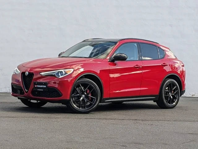 2020 Alfa Romeo Stelvio  AWD photo