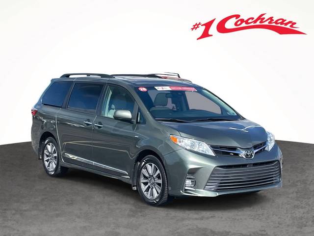 2020 Toyota Sienna XLE AWD photo