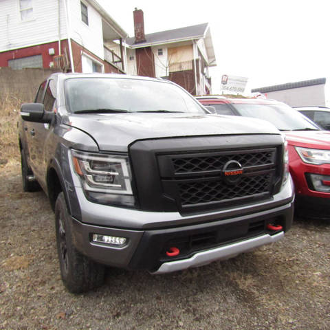 2020 Nissan Titan PRO-4X 4WD photo