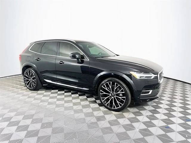 2020 Volvo XC60 Inscription AWD photo