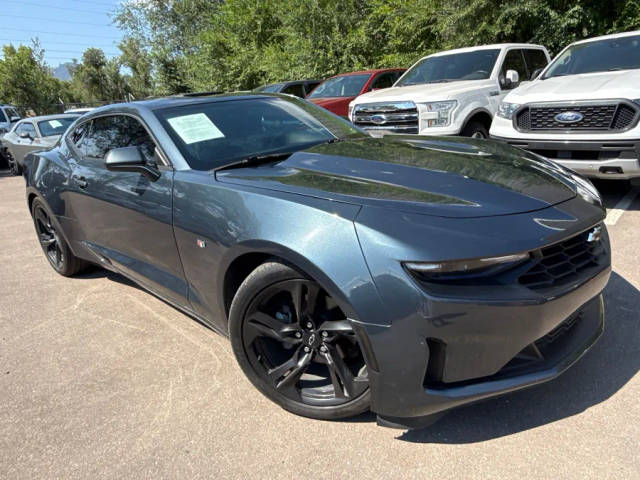 2020 Chevrolet Camaro 2LT RWD photo