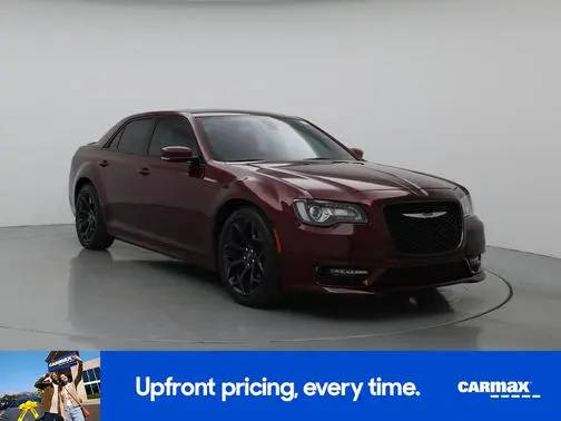 2020 Chrysler 300 300S RWD photo