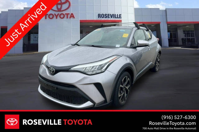 2020 Toyota C-HR XLE FWD photo