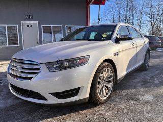 2019 Ford Taurus Limited FWD photo