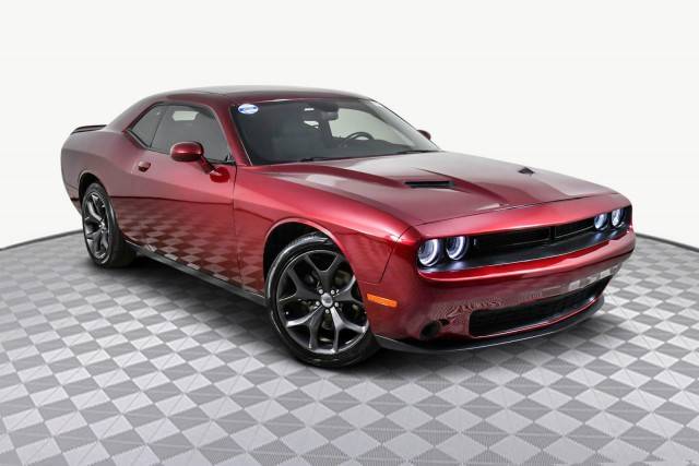 2019 Dodge Challenger SXT RWD photo