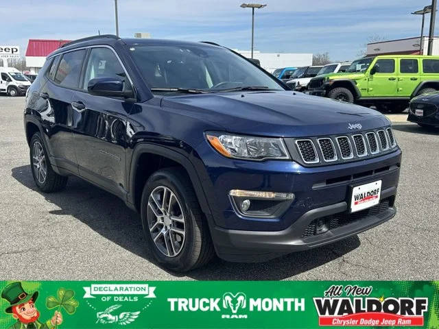 2020 Jeep Compass Latitude w/Sun/Safety Pkg 4WD photo
