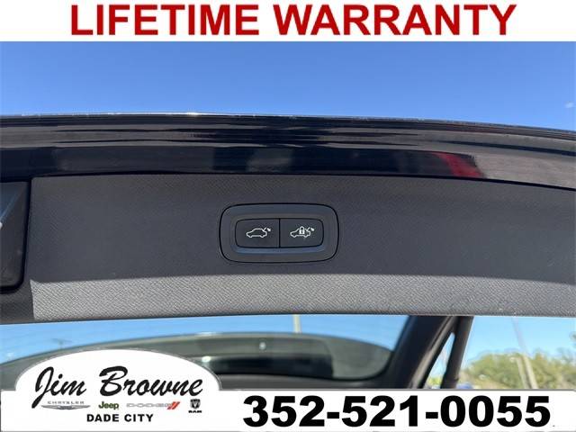 2020 Volvo XC90 Momentum AWD photo