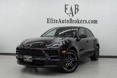 2020 Porsche Macan  AWD photo