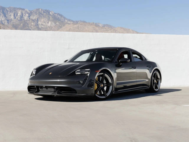 2020 Porsche Taycan Turbo S AWD photo