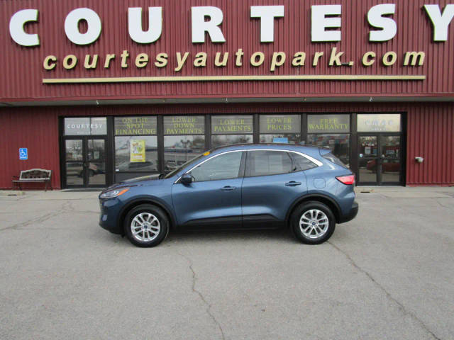 2020 Ford Escape SE AWD photo