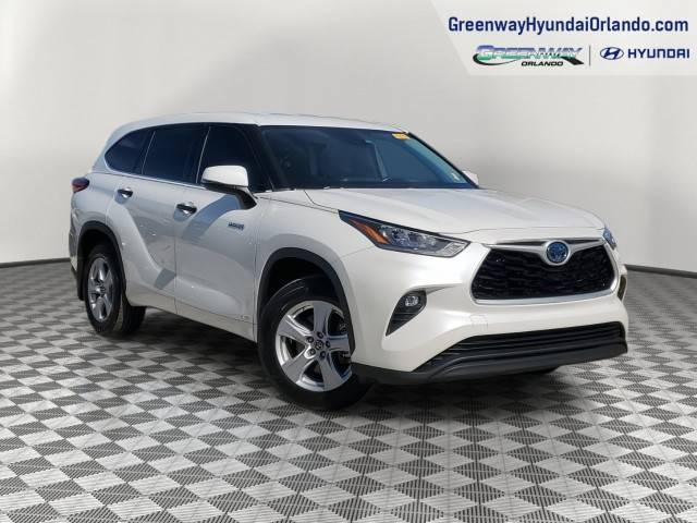 2020 Toyota Highlander Hybrid LE AWD photo