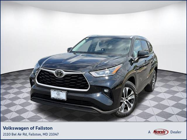 2020 Toyota Highlander XLE AWD photo