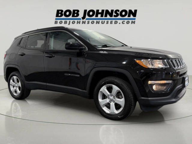2020 Jeep Compass Latitude 4WD photo