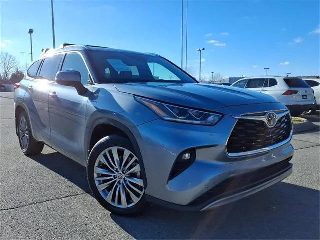 2020 Toyota Highlander Platinum AWD photo