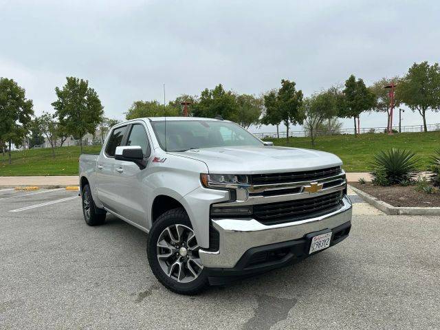 2020 Chevrolet Silverado 1500 LT 4WD photo