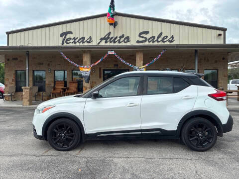 2020 Nissan Kicks SR FWD photo