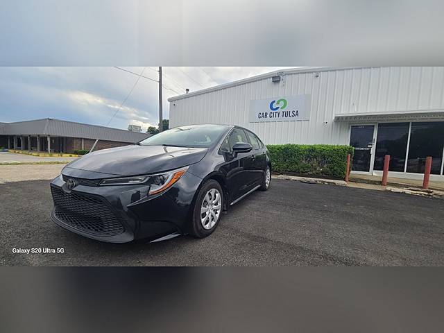 2020 Toyota Corolla LE FWD photo