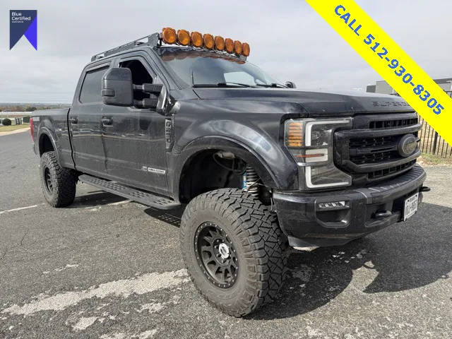 2020 Ford F-250 Super Duty LARIAT 4WD photo