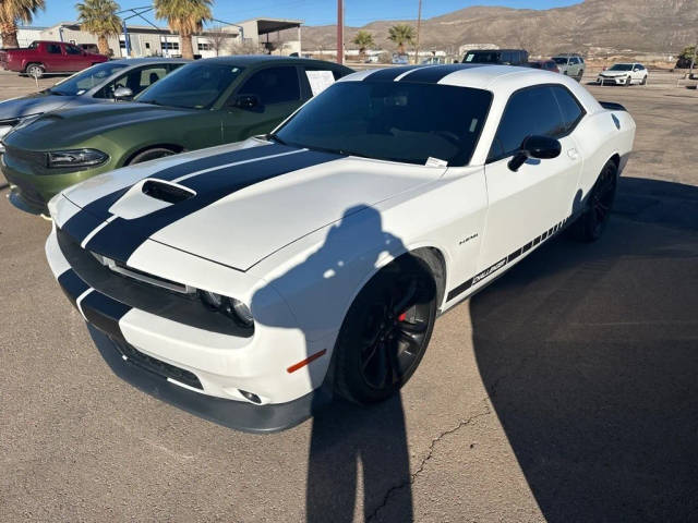 2020 Dodge Challenger R/T RWD photo