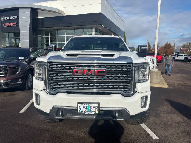 2020 GMC Sierra 3500HD Denali 4WD photo