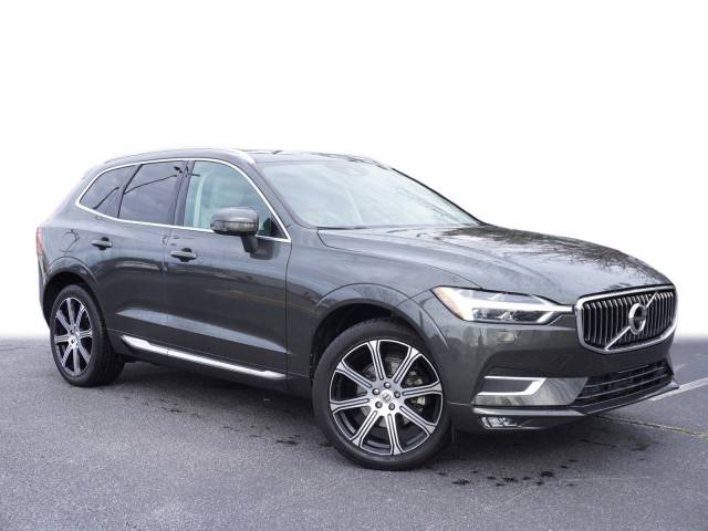 2020 Volvo XC60 Inscription FWD photo