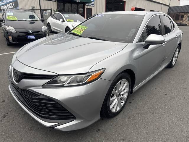 2020 Toyota Camry LE FWD photo