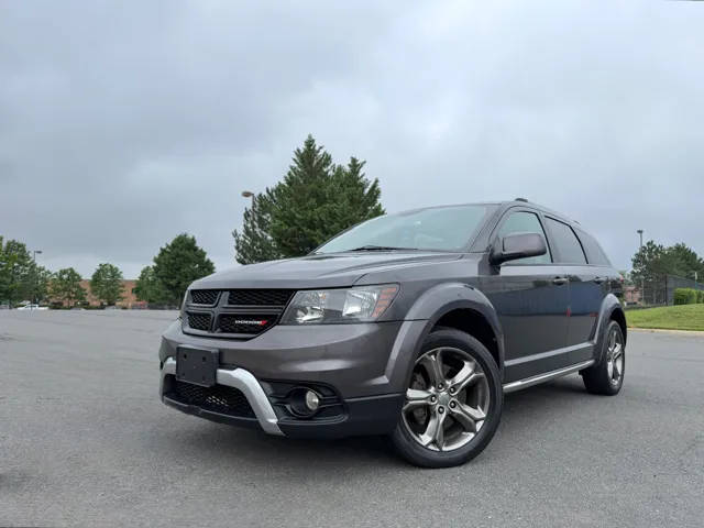 2016 Dodge Journey Crossroad Plus AWD photo