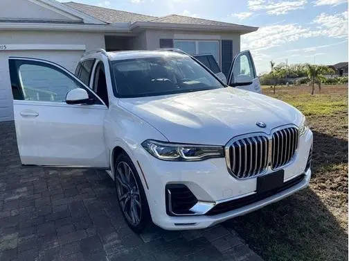 2020 BMW X7 xDrive40i AWD photo